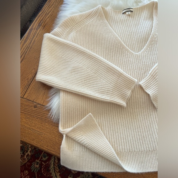 J.Crew Cashmere V-Neck Sweater - Picture 2 of 4